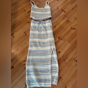 Jessica Simpson Cream and Gray Crochet Set
